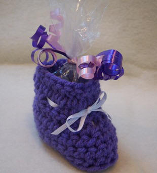 baby bootie crochet pattern party favor